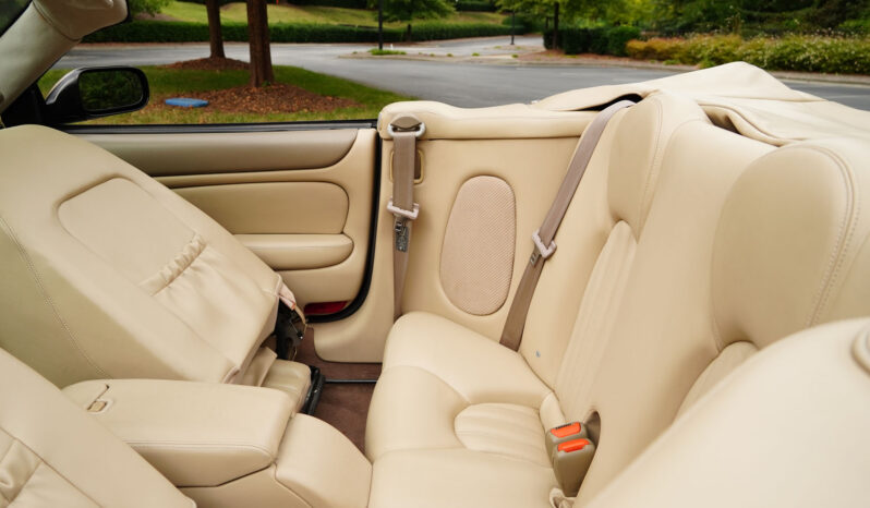 
								2006 Jaguar XK8 Convertible full									