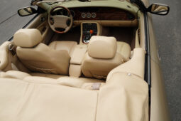 
										2006 Jaguar XK8 Convertible full									