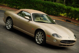 
										2006 Jaguar XK8 Convertible full									