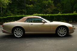 
										2006 Jaguar XK8 Convertible full									