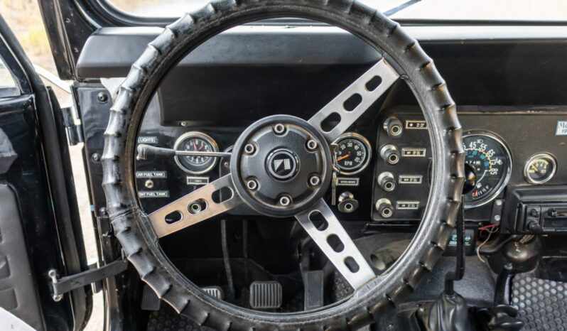 
								1977 Jeep CJ-7 4-Speed full									