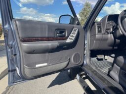 
										2001 Jeep Cherokee Limited 4×4 full									