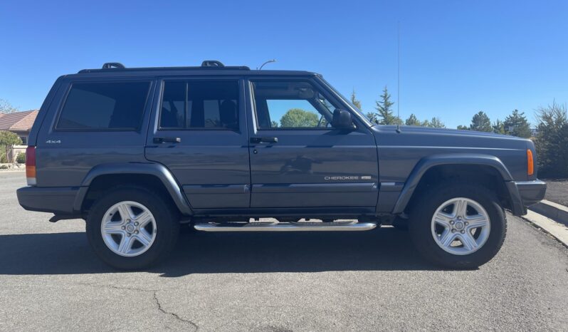 
								2001 Jeep Cherokee Limited 4×4 full									