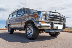 1991 Jeep Grand Wagoneer