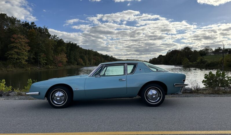 
								1964 Studebaker Avanti R2 full									