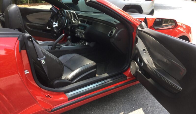 
								2011 Chevrolet Camaro 2SS RS Convertible 6-Speed full									