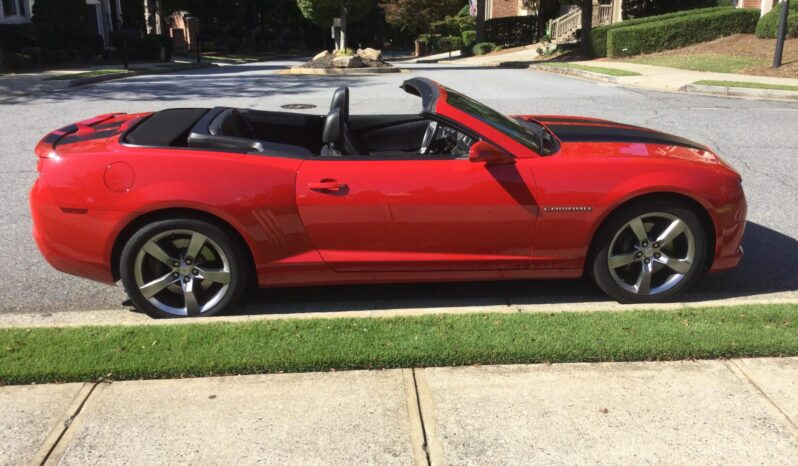 
								2011 Chevrolet Camaro 2SS RS Convertible 6-Speed full									