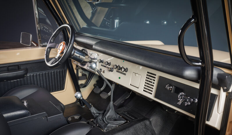 
								1969 Ford Bronco 5-Speed full									