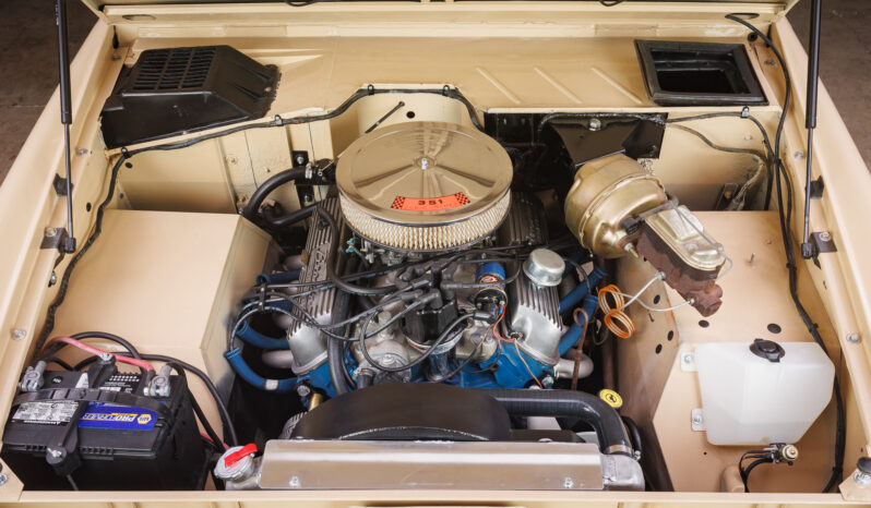 
								1969 Ford Bronco 5-Speed full									