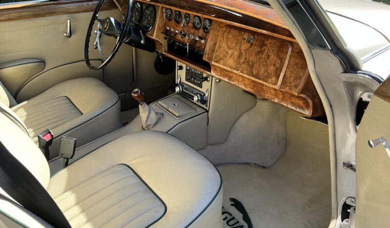 
								1964 Jaguar Mk II 3.4 4-Speed full									