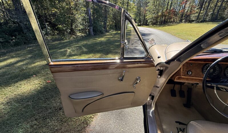 
								1964 Jaguar Mk II 3.4 4-Speed full									