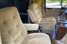 
										1977 Chevrolet G20 full									