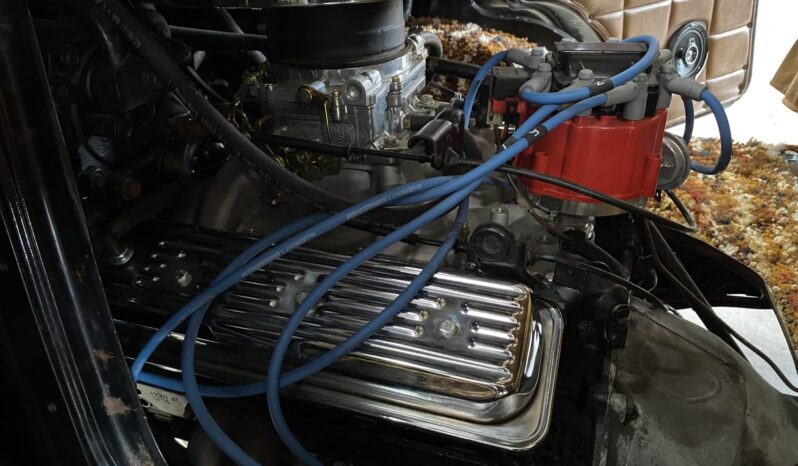 
								1977 Chevrolet G20 full									