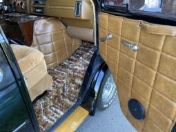 
										1977 Chevrolet G20 full									
