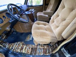 
										1977 Chevrolet G20 full									
