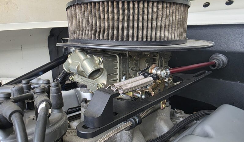 								1962 Ford Falcon 2-Door Sedan 5-Speed full									