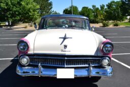 1955 Ford Fairlane Crown Victoria Skyliner