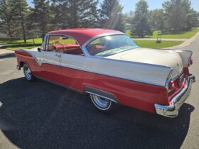 1955 Ford Fairlane Victoria 3-Speed