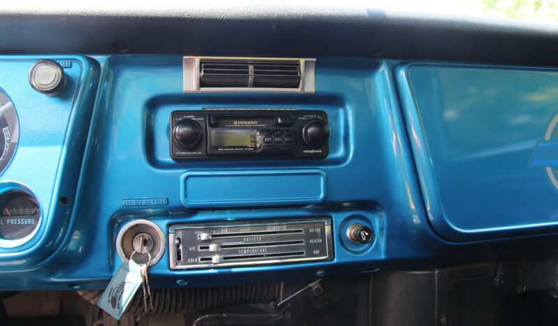 								1972 Chevrolet C30 Cheyenne 4×4 full									