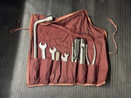 1966 Mercedes-Benz 230SL 4-Speed full