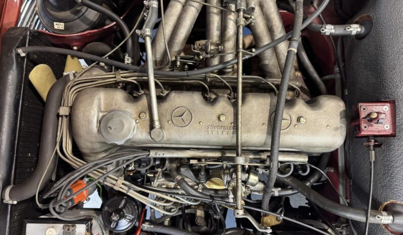 								1966 Mercedes-Benz 230SL 4-Speed full									