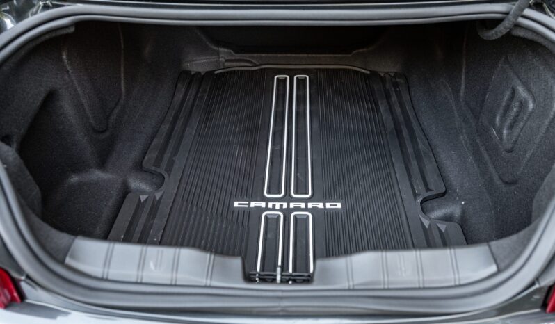 								2017 Chevrolet Camaro 2SS Coupe 50th Anniversary full									