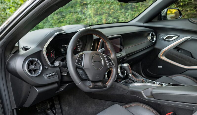 								2017 Chevrolet Camaro 2SS Coupe 50th Anniversary full									