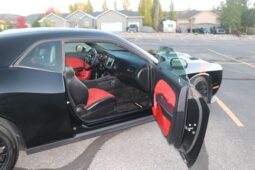 
										2015 Dodge Challenger SRT Hellcat 6-Speed full									