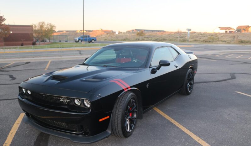 2015 Dodge Challenger SRT Hellcat 6-Speed 1