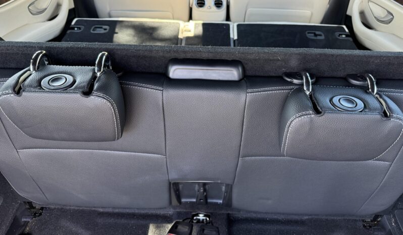 
								2017 Mercedes-Benz E400 4MATIC Wagon full									