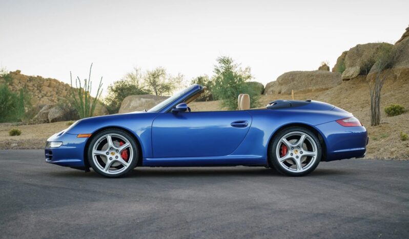 
								2006 Porsche 911 Carrera S Cabriolet 6-Speed full									