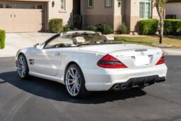 
										2012 Mercedes-Benz SL63 AMG full									