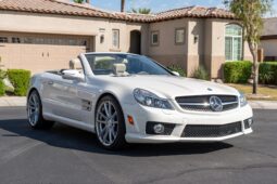 
										2012 Mercedes-Benz SL63 AMG full									