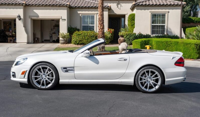 
								2012 Mercedes-Benz SL63 AMG full									
