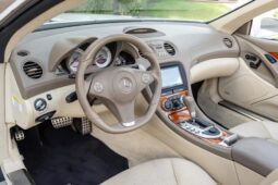 
										2012 Mercedes-Benz SL63 AMG full									