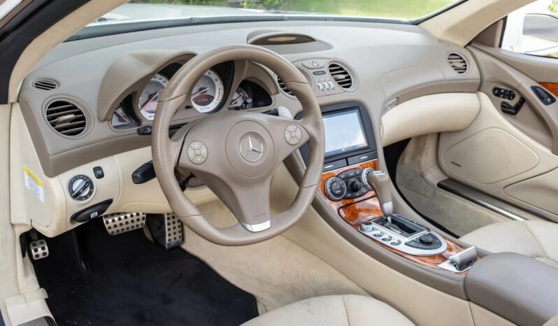 
								2012 Mercedes-Benz SL63 AMG full									
