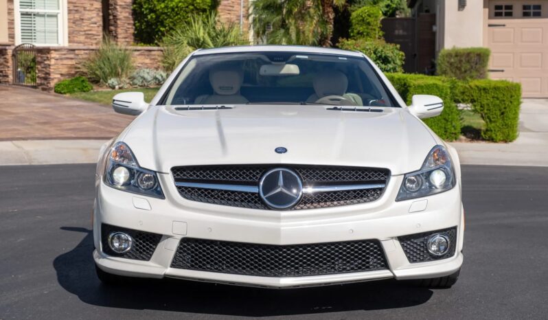 
								2012 Mercedes-Benz SL63 AMG full									