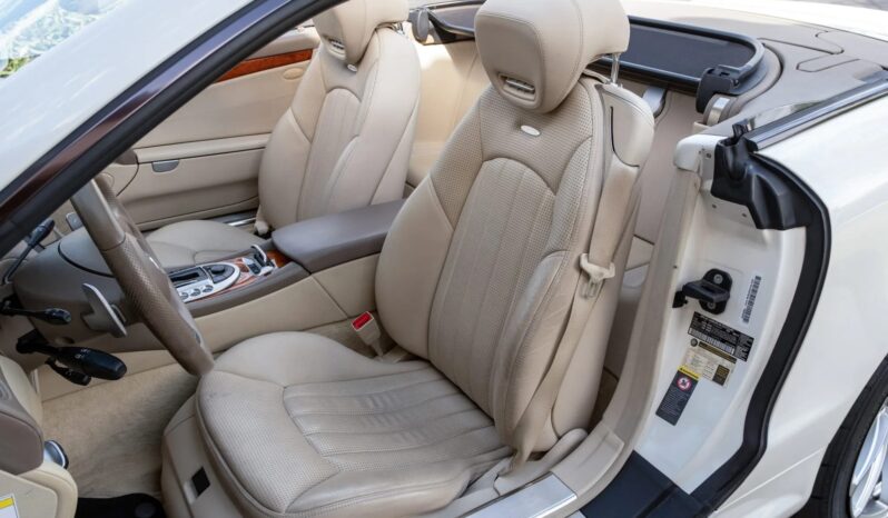 
								2012 Mercedes-Benz SL63 AMG full									