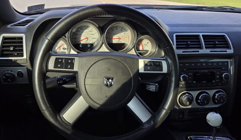 
								2008 Dodge Challenger SRT8 First Edition full									