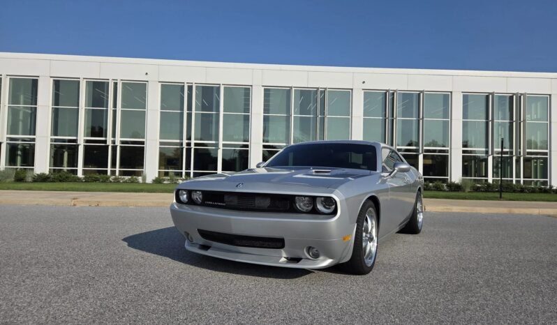 
								2008 Dodge Challenger SRT8 First Edition full									