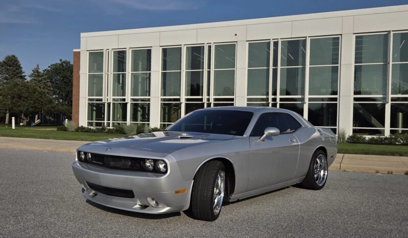 
								2008 Dodge Challenger SRT8 First Edition full									