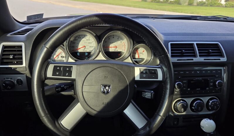 
								2008 Dodge Challenger SRT8 First Edition full									