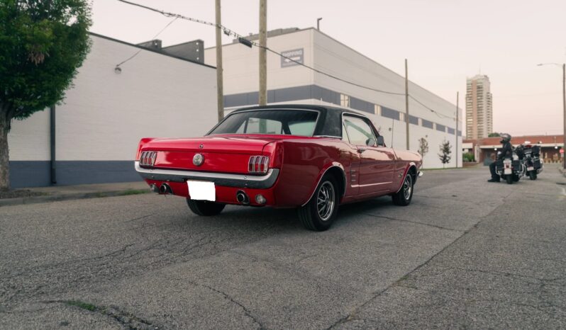 								1966 Ford Mustang Coupe 289 full									