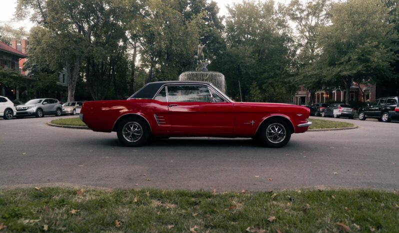 								1966 Ford Mustang Coupe 289 full									