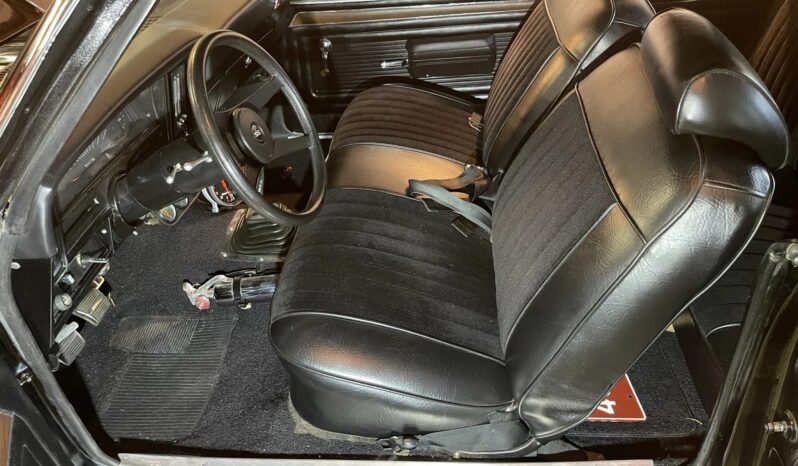 								1971 Chevrolet Nova Coupe 4-Speed full									