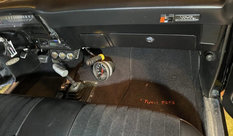 								1971 Chevrolet Nova Coupe 4-Speed full									