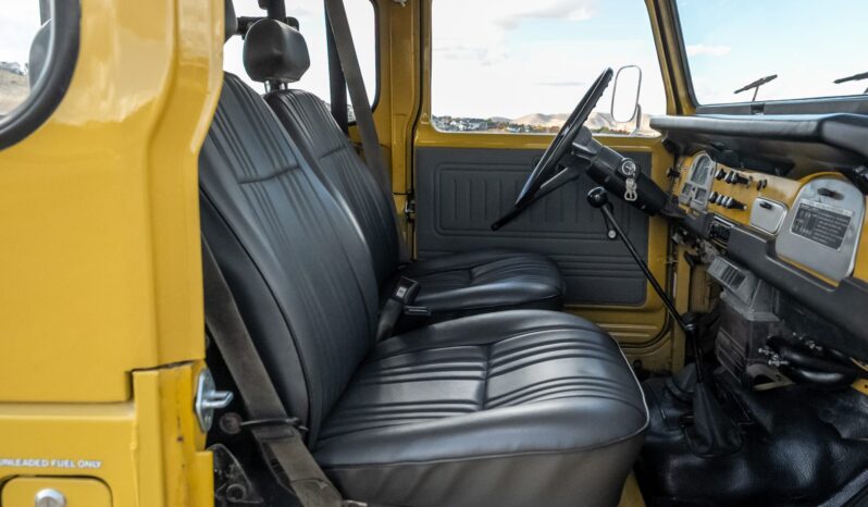 								1977 Toyota Land Cruiser FJ40 full									