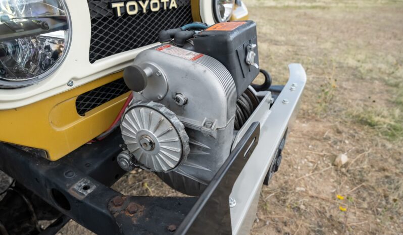 								1977 Toyota Land Cruiser FJ40 full									