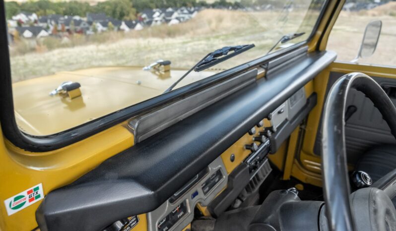 								1977 Toyota Land Cruiser FJ40 full									