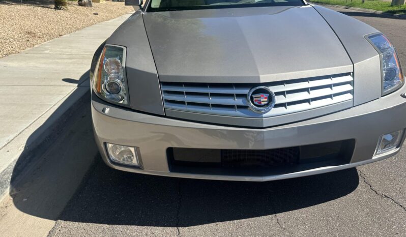 								2005 Cadillac XLR full									